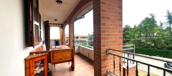 Villa de 8 dormitorios en Cadeo, Italy No. 314590 8