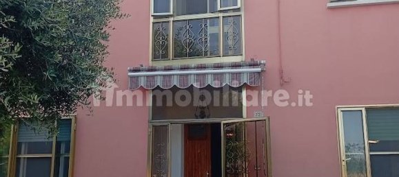 2 bedrooms House in Ferrara, Italy No. 284504 36