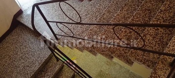 2 bedrooms House in Ferrara, Italy No. 284504 18