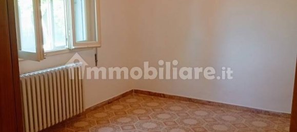 2 bedrooms House in Ferrara, Italy No. 284504 6
