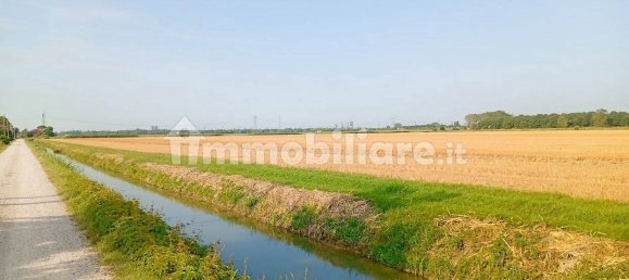 2 bedrooms House in Ferrara, Italy No. 284504 28