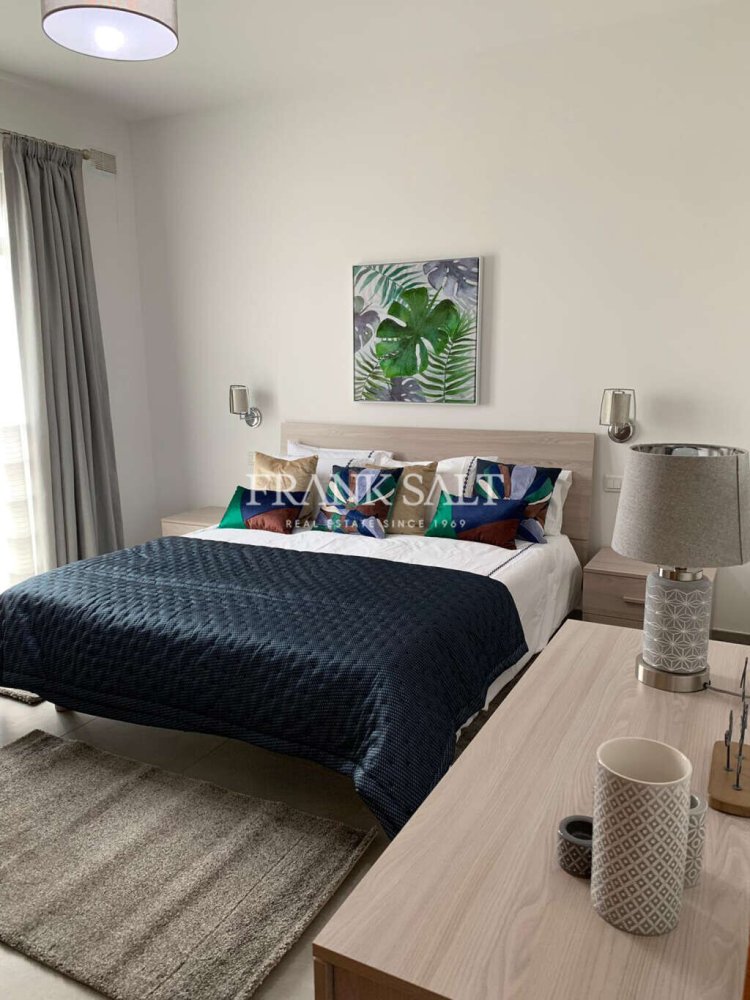 2 bedrooms Apartment in Saint Julian's, Malta No. 6760