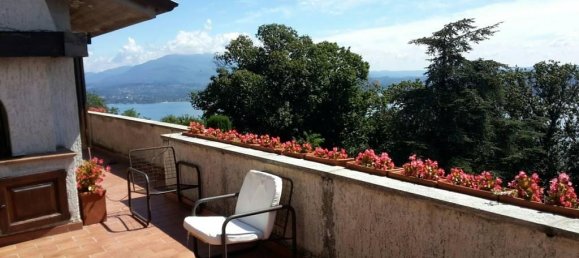 6 rooms Penthouse in Lesa, Italy No. 17390 20
