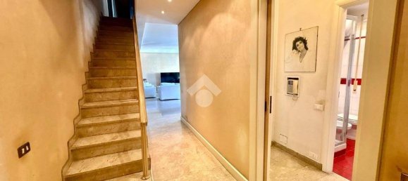3 bedrooms Penthouse in Rome, Italy No. 309593 5