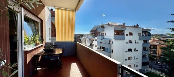 3 bedrooms Penthouse in Rome, Italy No. 309593 25