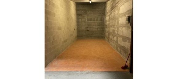 1 room Garage in Turin, Italy No. 298566 2