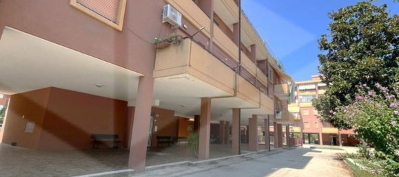 2 rooms Apartment in Campomarino, Italy No. 21671 2