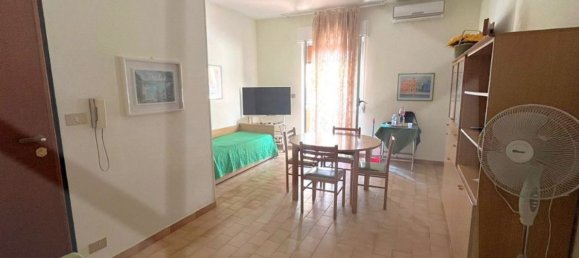 2 rooms Apartment in Campomarino, Italy No. 21671 4
