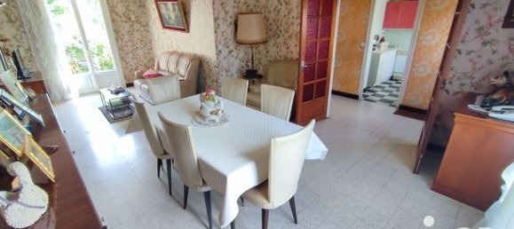 3 bedrooms House in Luisant, France No. 302189 8