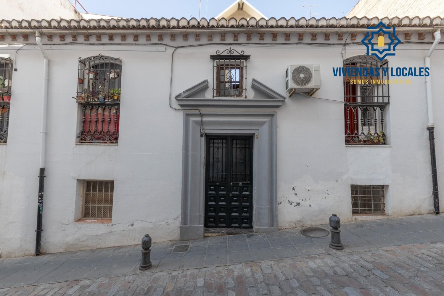 Edificio en Granada, Spain 513 m² No. 139744