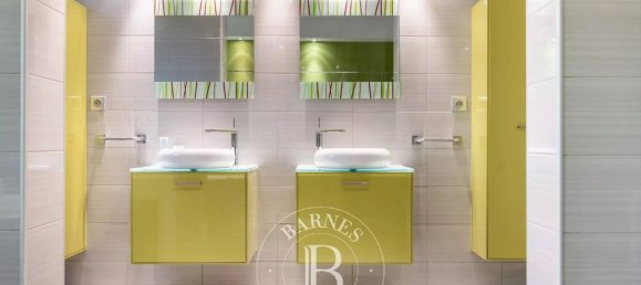 5 Schlafzimmer Schlösser in Versailles, France, Nr. 177875 20