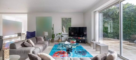 5 Schlafzimmer Schlösser in Versailles, France, Nr. 177875 27