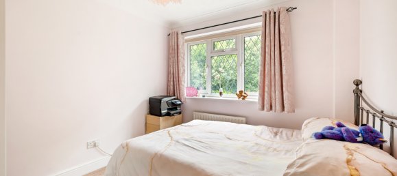 2 bedrooms House in Redhill, United Kingdom No. 1006 22