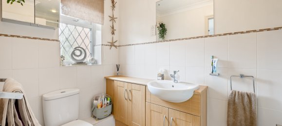 2 bedrooms House in Redhill, United Kingdom No. 1006 37