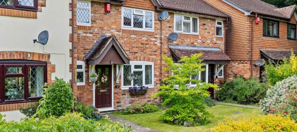 2 bedrooms House in Redhill, United Kingdom No. 1006 46