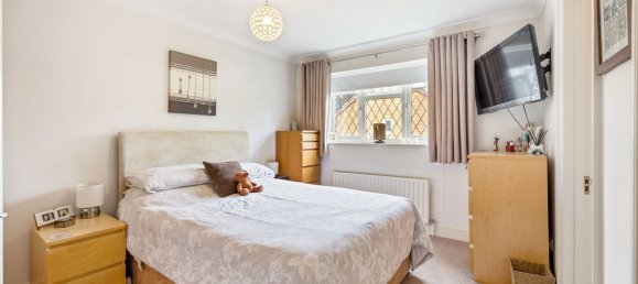 2 bedrooms House in Redhill, United Kingdom No. 1006 13