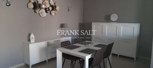 2 bedrooms Apartment in Victoria, Malta No. 6057 2