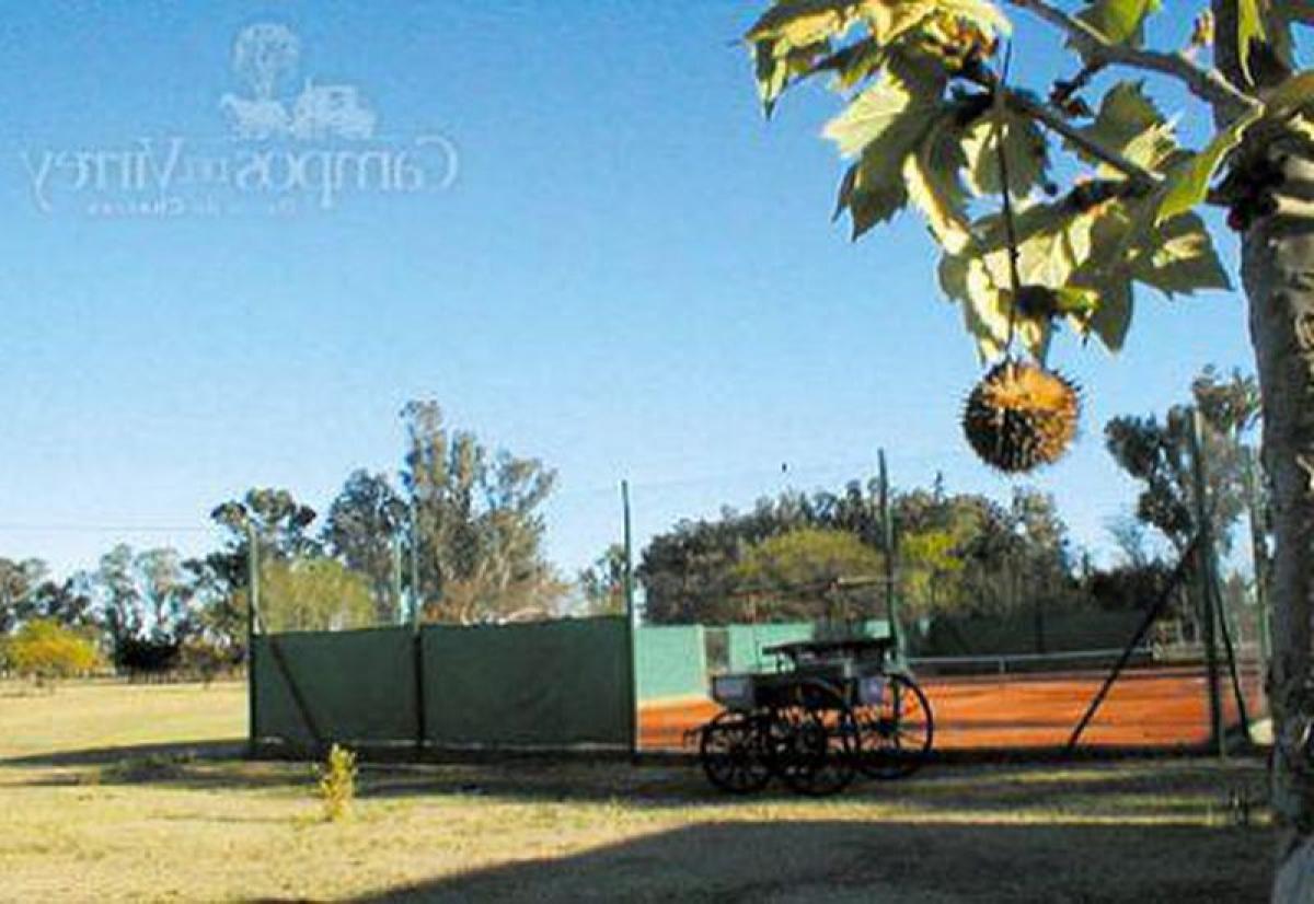 Grundstück in Cordoba, Argentina, Nr. 38493