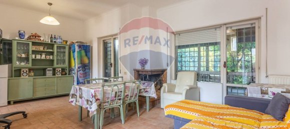 Дом с 5 спальнями в Фьюмичино, Италия № 352686 5