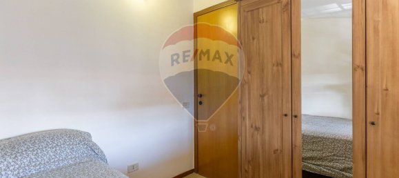 Дом с 5 спальнями в Фьюмичино, Италия № 352686 34