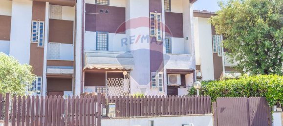 Дом с 5 спальнями в Фьюмичино, Италия № 352686 20