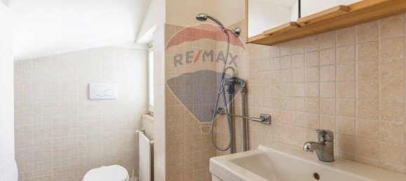 Дом с 5 спальнями в Фьюмичино, Италия № 352686 11