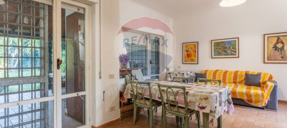 Дом с 5 спальнями в Фьюмичино, Италия № 352686 4