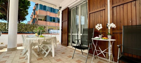 3 rooms Apartment in Comacchio, Italy No. 293226 4