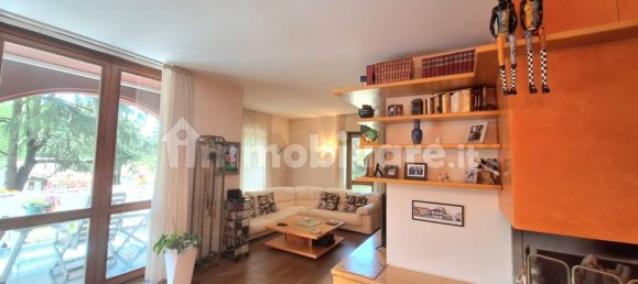 4 bedrooms Apartment in Segrate, Italy No. 356060 9