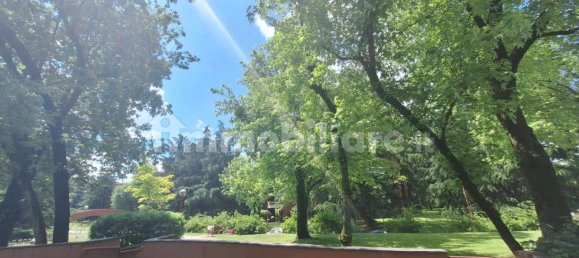 4 bedrooms Apartment in Segrate, Italy No. 356060 2