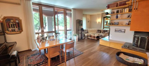 4 bedrooms Apartment in Segrate, Italy No. 356060 4