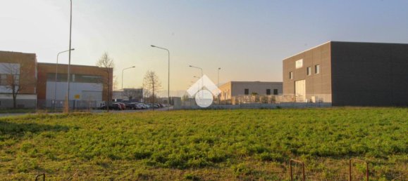 6050m² Land in Grumolo delle Abbadesse, Italy No. 146545 19