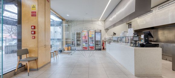 Gewerbliche Immobilie in Matosinhos, Portugal 400m², Nr. 44091 24