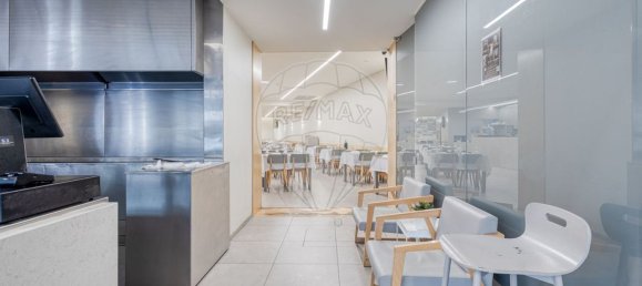 Gewerbliche Immobilie in Matosinhos, Portugal 400m², Nr. 44091 15