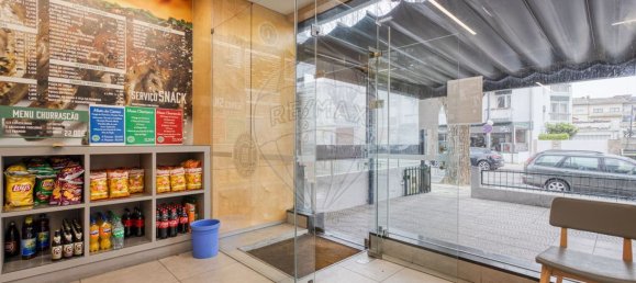 Gewerbliche Immobilie in Matosinhos, Portugal 400m², Nr. 44091 10