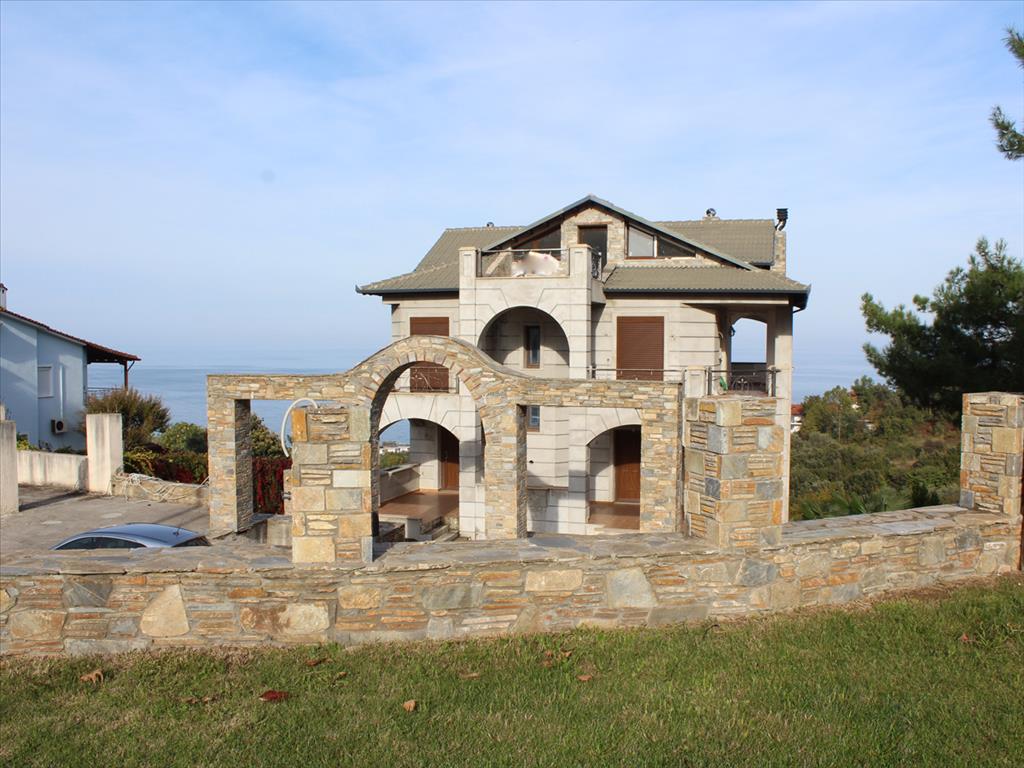 5 bedrooms Villa in Pieria, Greece No. 4451