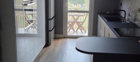 2 rooms Apartment in Parma, Italy No. 288411 3