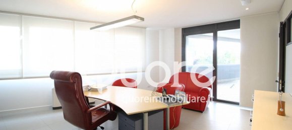 Escritório em Udine, Italy 200 m² N.º 85650 5