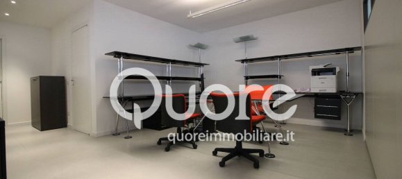 Escritório em Udine, Italy 200 m² N.º 85650 8