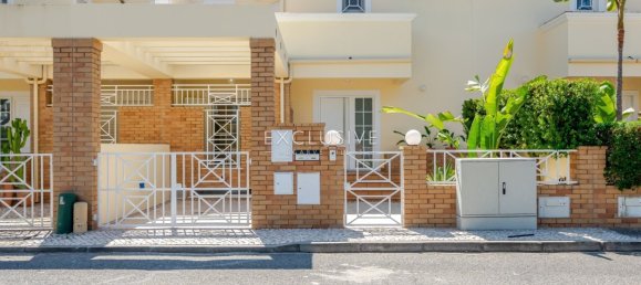 2 Schlafzimmer Villa in Quarteira, Portugal, Nr. 352924 23