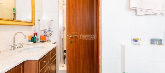 3 bedrooms Apartment in Peschiera Borromeo, Italy No. 337986 11