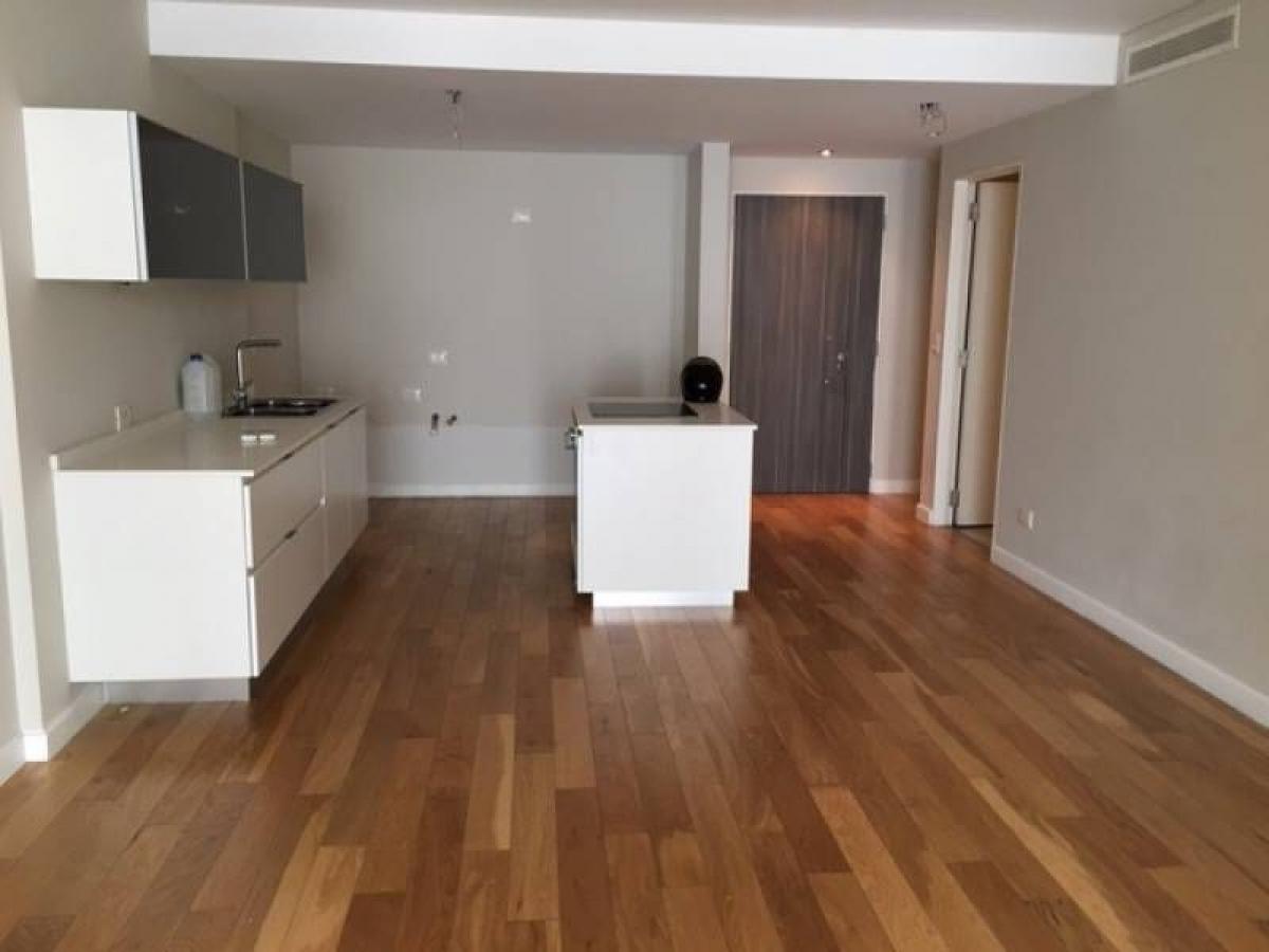 Studio in Buenos Aires, Argentina No. 102972