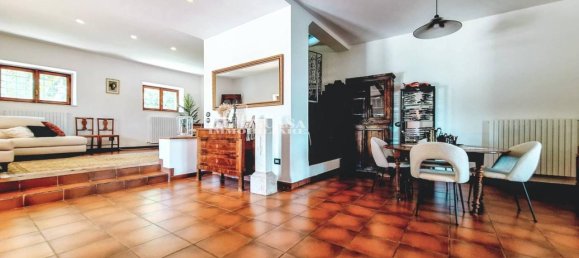 9 rooms Villa in Ripatransone, Italy No. 117362 10