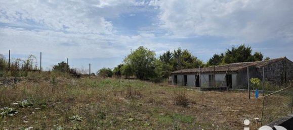 Moradia em banda T2 em Charente, France N.º 313795 3