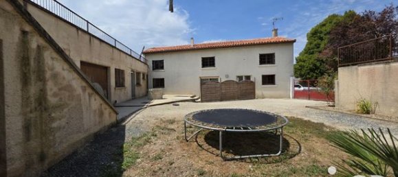 Moradia em banda T2 em Charente, France N.º 313795 4