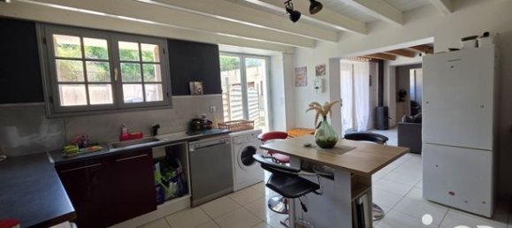 Moradia em banda T2 em Charente, France N.º 313795 8