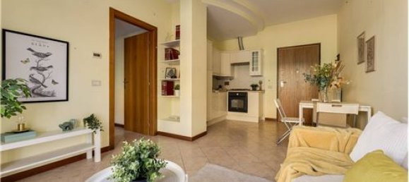 1 bedroom Apartment in Rome, Italy No. 275976 7