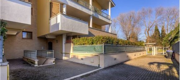 1 bedroom Apartment in Rome, Italy No. 275976 22