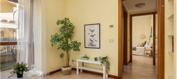 1 bedroom Apartment in Rome, Italy No. 275976 8