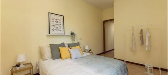 1 bedroom Apartment in Rome, Italy No. 275976 12